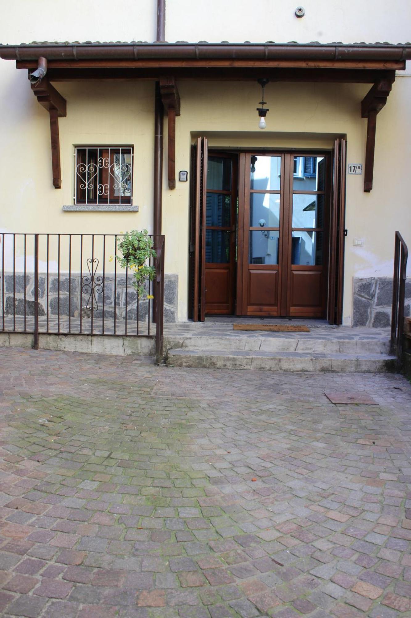 La Casa Di Tita Stresa Apartment Exterior photo